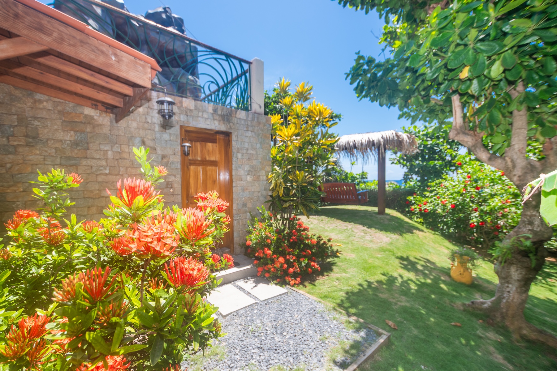  Waterfront Oasis: Casa Cascada in Lighthouse Estates - 物件實景