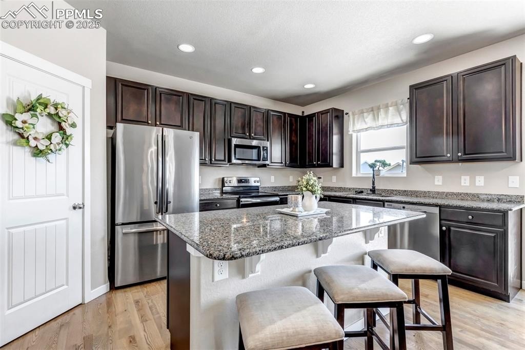 Colorado Springs, Colorado, 80925, United States, 5 Bedrooms Bedrooms, ,4 BathroomsBathrooms,Residential,For Sale,1890411