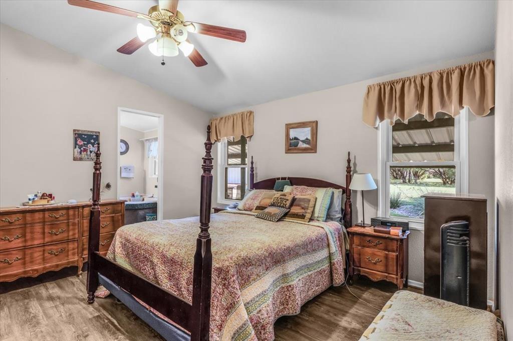 Weatherford, Texas, 76087, United States, 3 Bedrooms Bedrooms, ,2 BathroomsBathrooms,Residential,For Sale,2005705