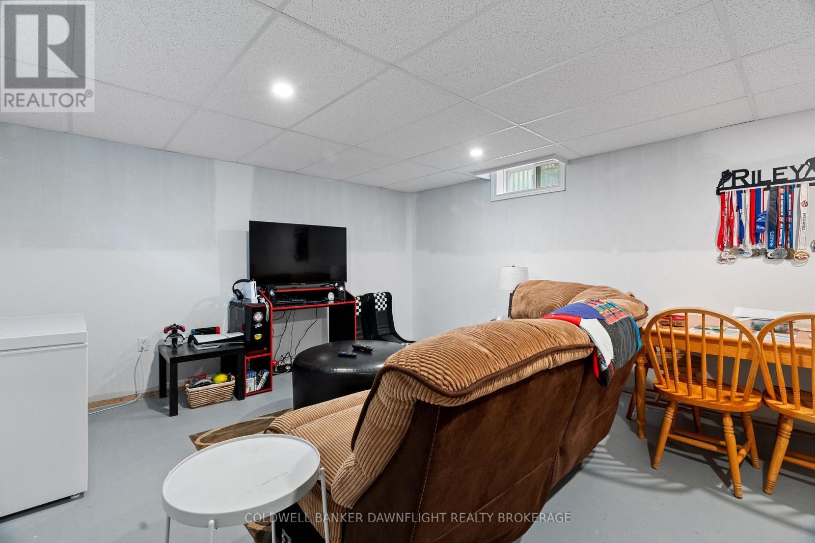 SOUTH HURON (EXETER), Ontario, N0M 1S1, CA, 3 Bedrooms Bedrooms, ,1 BathroomBathrooms,Residential,For Sale,1892887