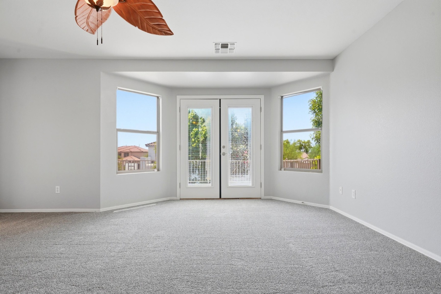  10821 E Forge Circle¦Mesa, AZ - 物件實景
