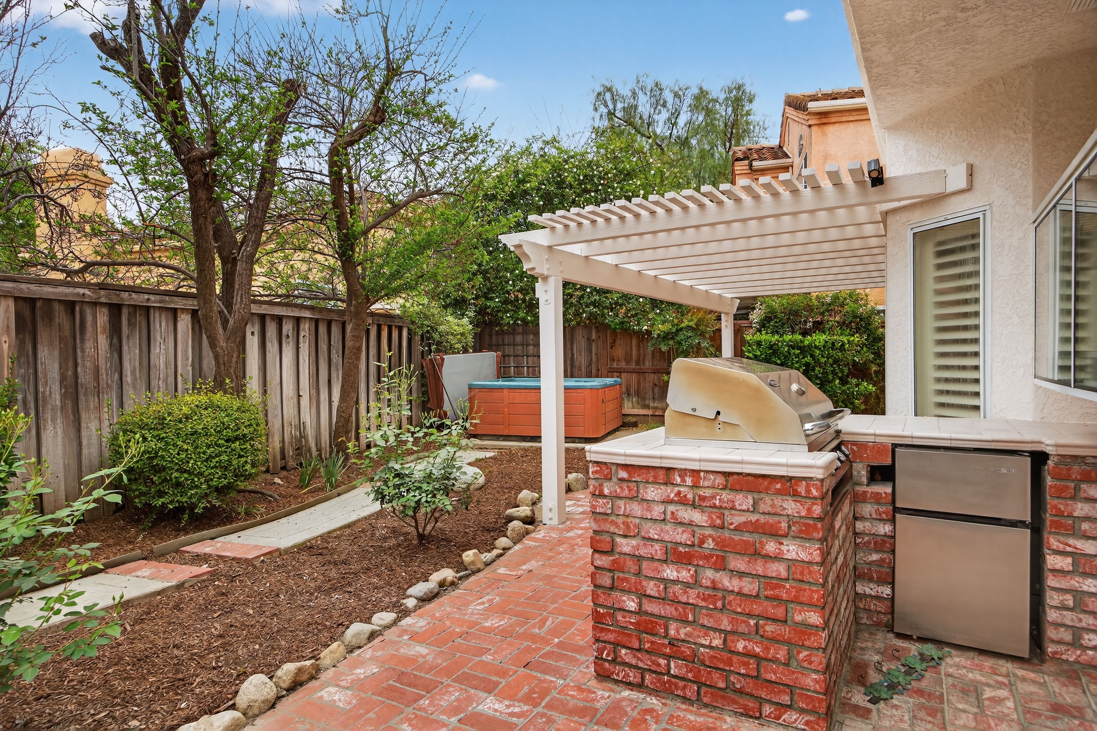  26607 Marigold Court, Calabasas - 物件實景