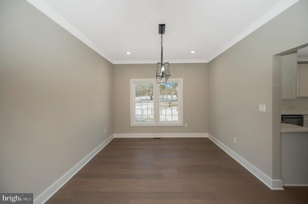 Stafford, Virginia, 22556, United States, 5 Bedrooms Bedrooms, ,4 BathroomsBathrooms,Residential,For Sale,2005720