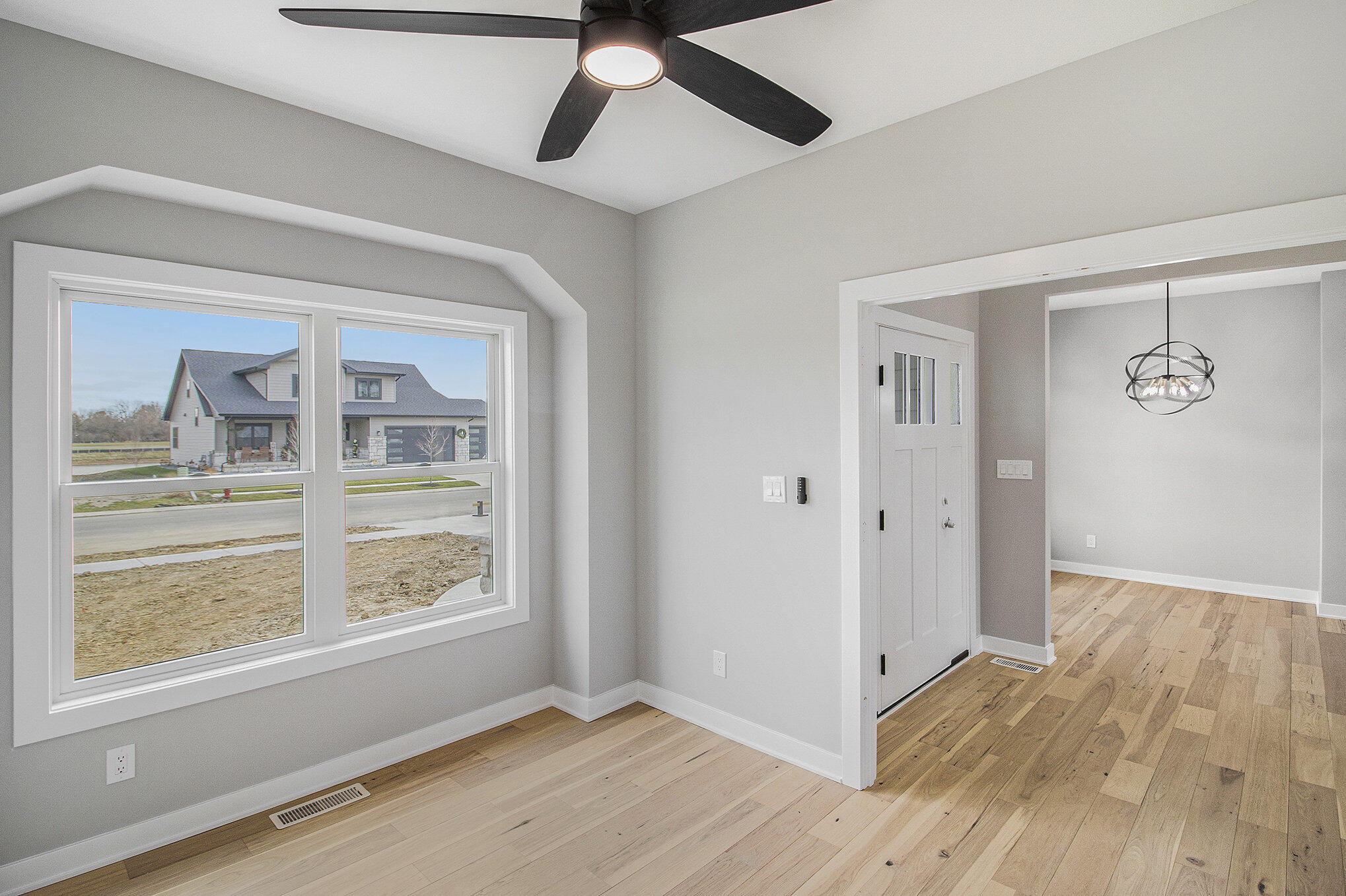 Cedar Lake, Indiana, 46303, United States, 4 Bedrooms Bedrooms, ,3 BathroomsBathrooms,Residential,For Sale,1999304