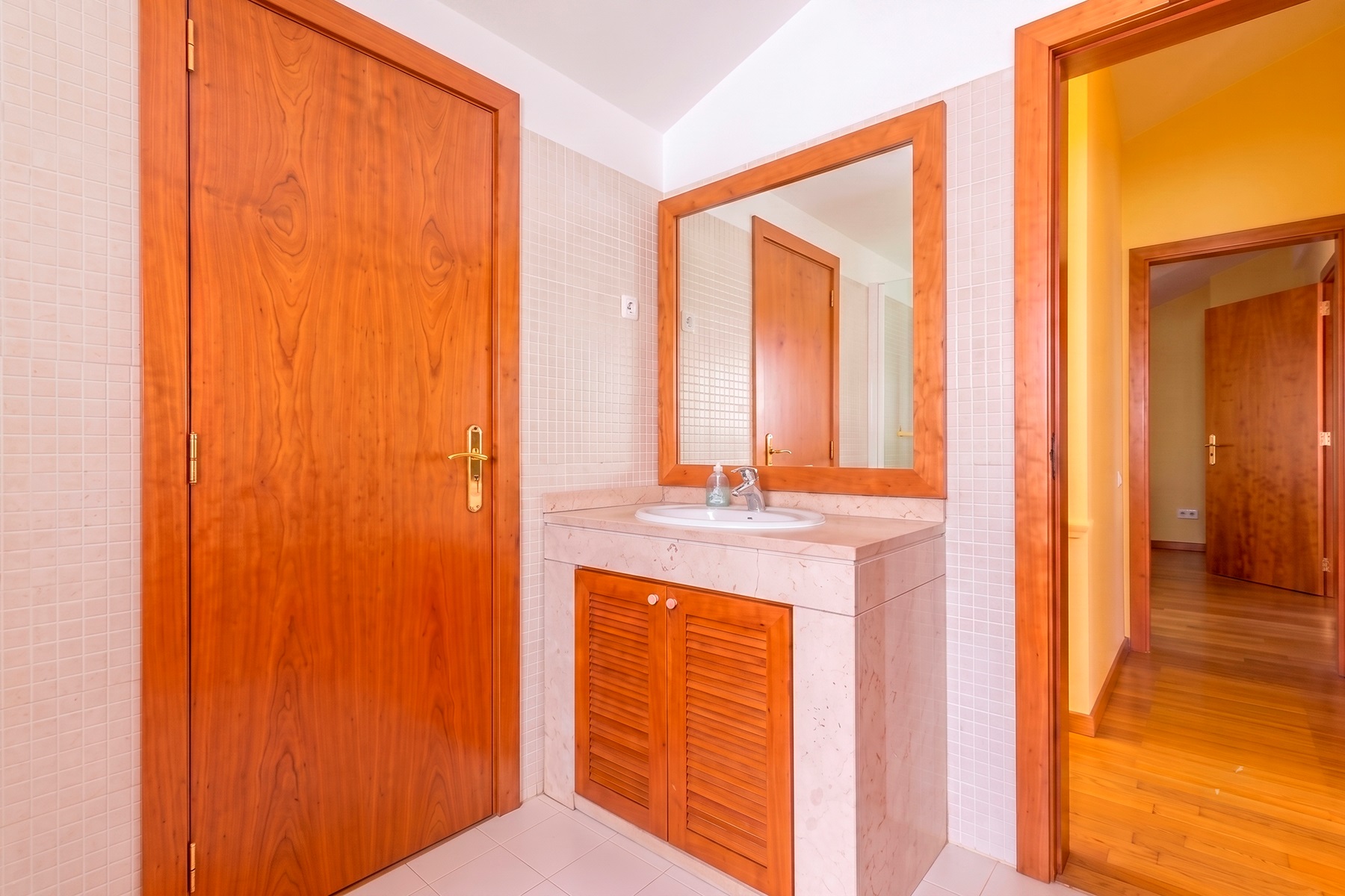  Terraced house, 4 bedrooms, for Sale - 物件實景