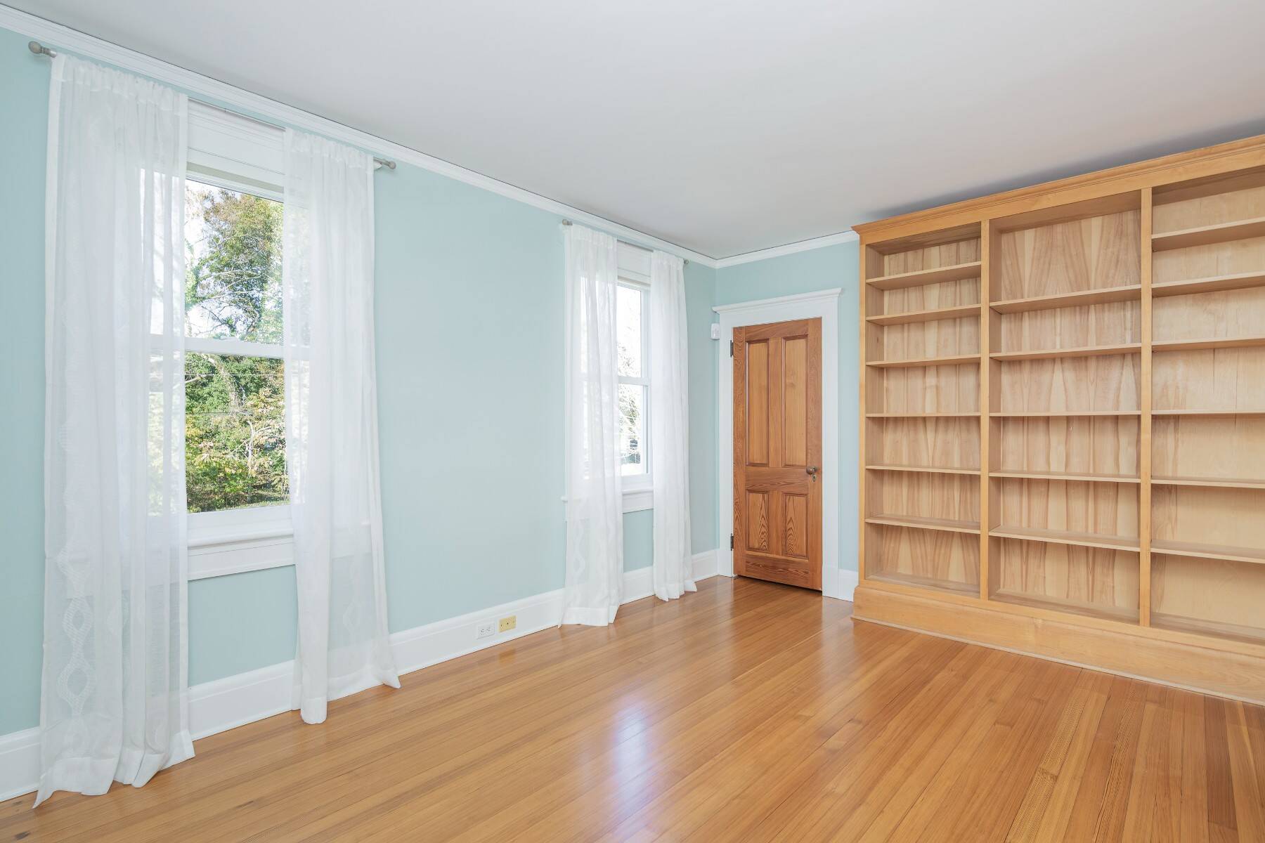  338 N MAIN ST - 物件實景