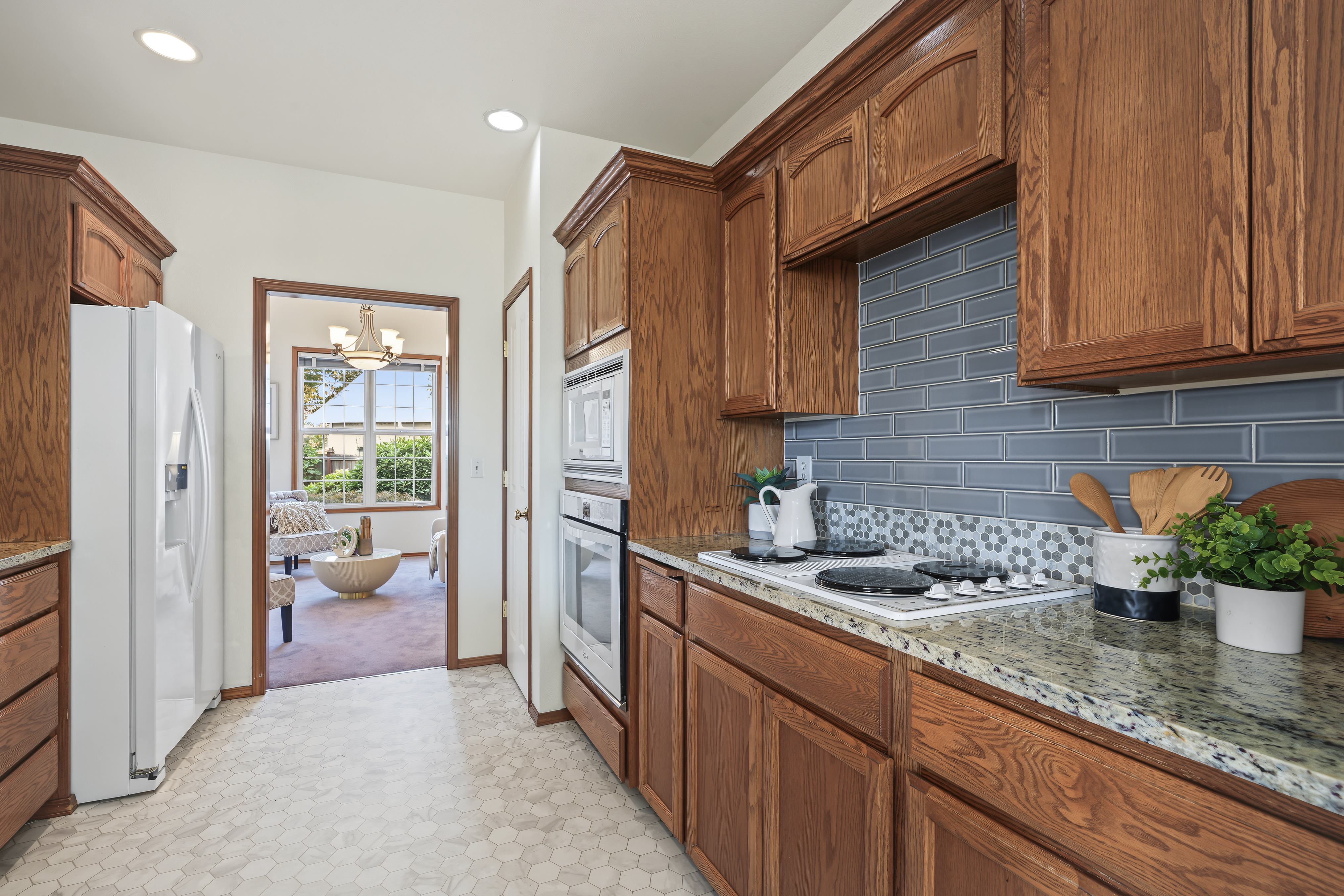  2113 12th Ave NW, Puyallup, WA 98371 - 物件實景