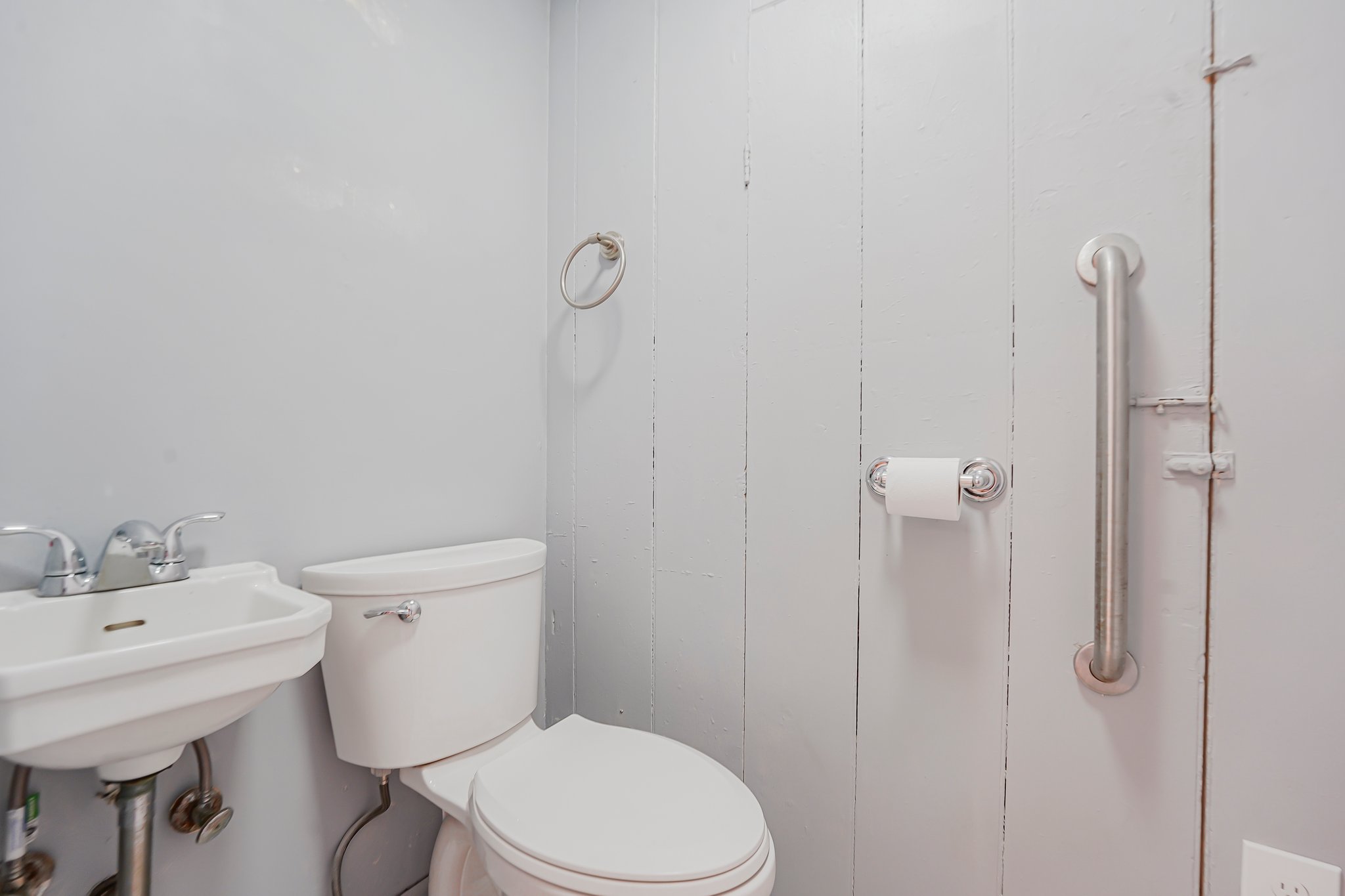 Montville Twp, New Jersey, 07058, United States, 3 Bedrooms Bedrooms, ,2 BathroomsBathrooms,Residential,For Sale,1879180