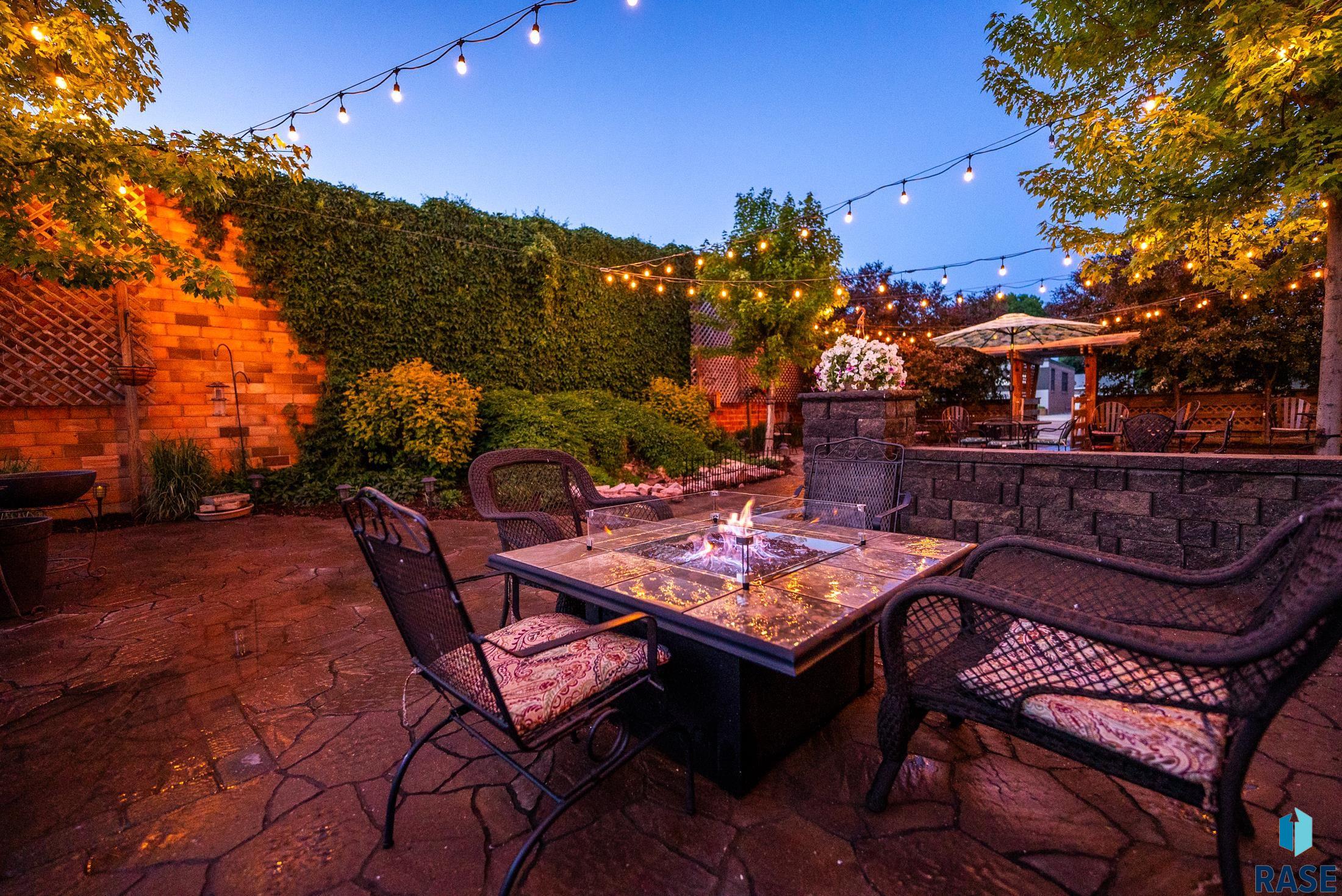 Hartford, South Dakota, 57033, United States, ,Residential,For Sale,1974524