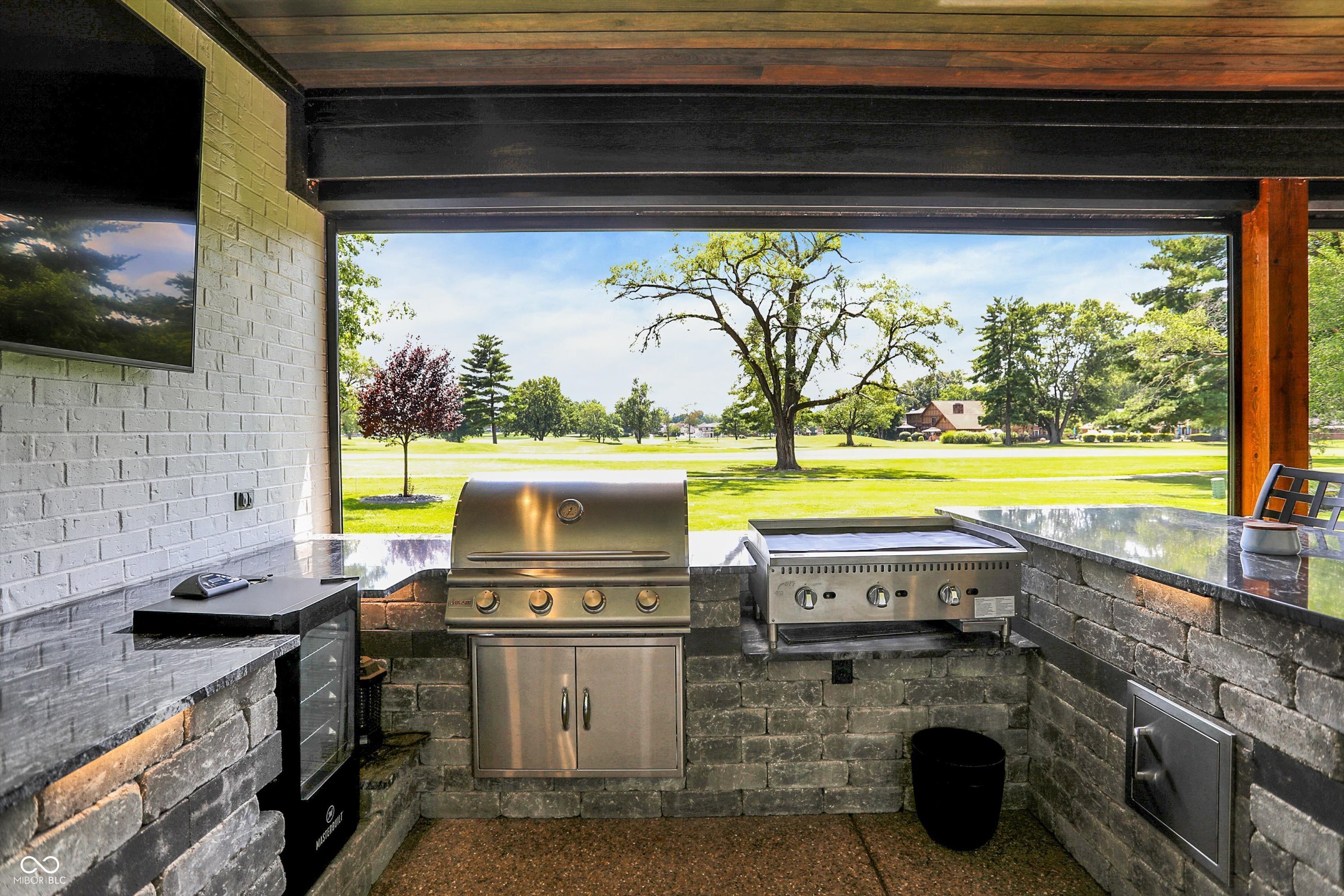 Greenwood, Indiana, 46143, United States, 4 Bedrooms Bedrooms, ,4 BathroomsBathrooms,Residential,For Sale,1904248