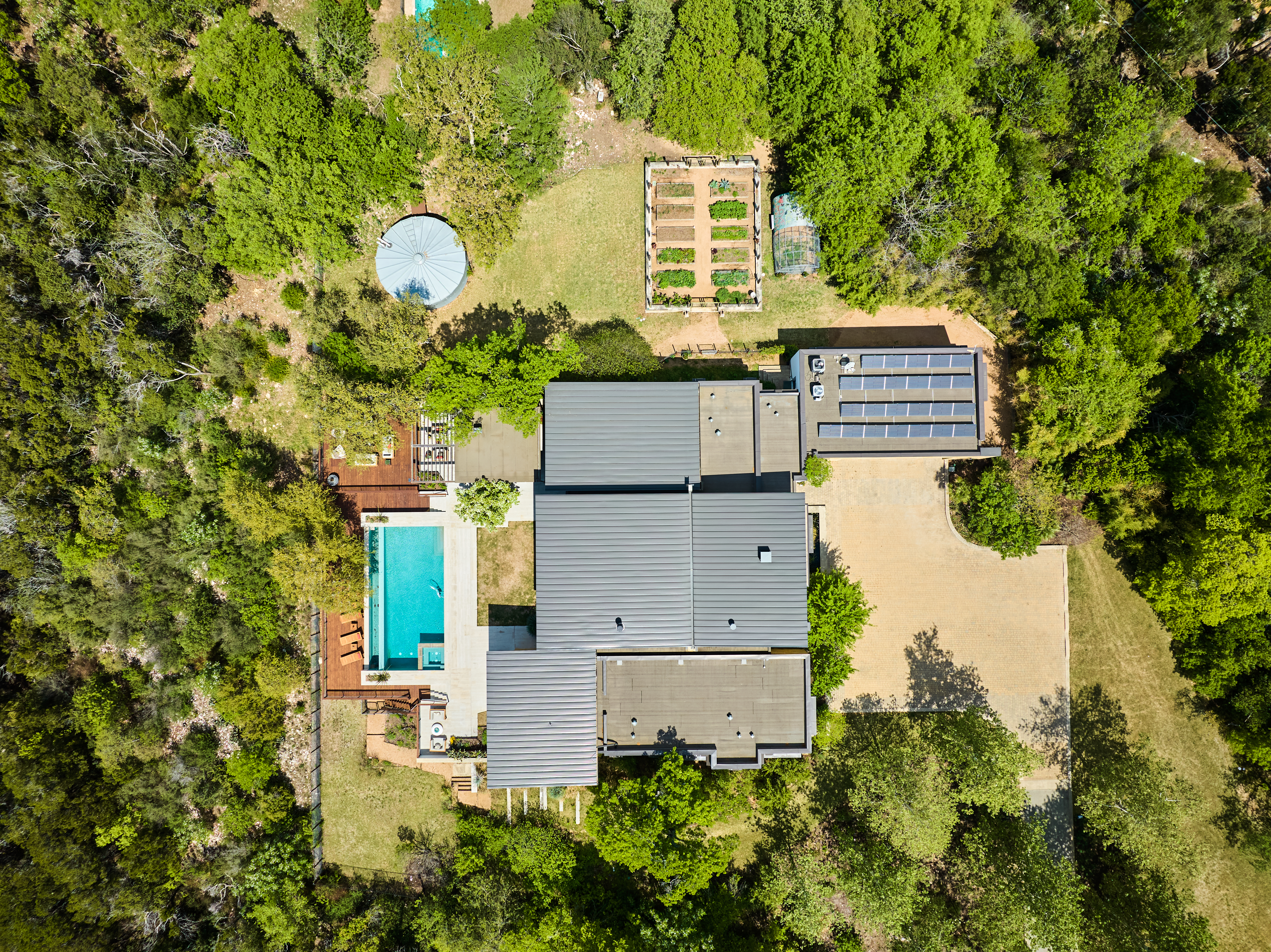  The Lake View Modern Garden Estate - 物件實景