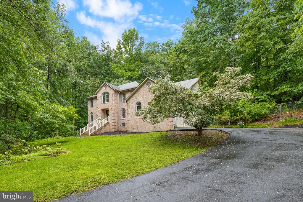 Stafford, Virginia, 22554, United States, 5 Bedrooms Bedrooms, ,4 BathroomsBathrooms,Residential,For Sale,1938309