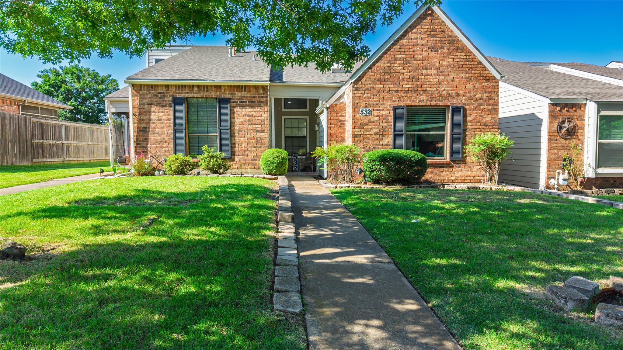 Greenville, Texas, 75402, United States, 18 Bedrooms Bedrooms, ,18 BathroomsBathrooms,Residential,For Sale,2049312