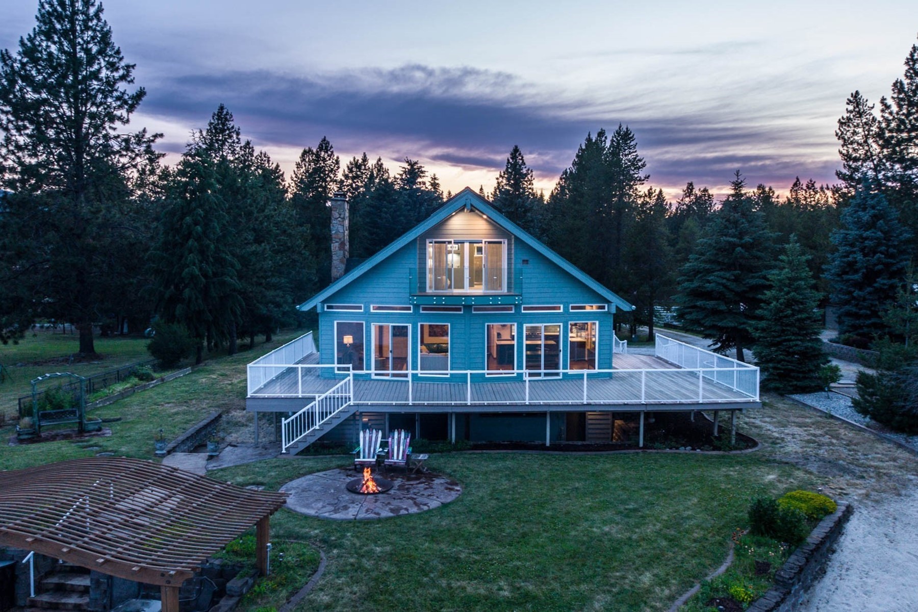  Renovated Waterfront Retreat with Private Dock & Guest Barn - 物件實景