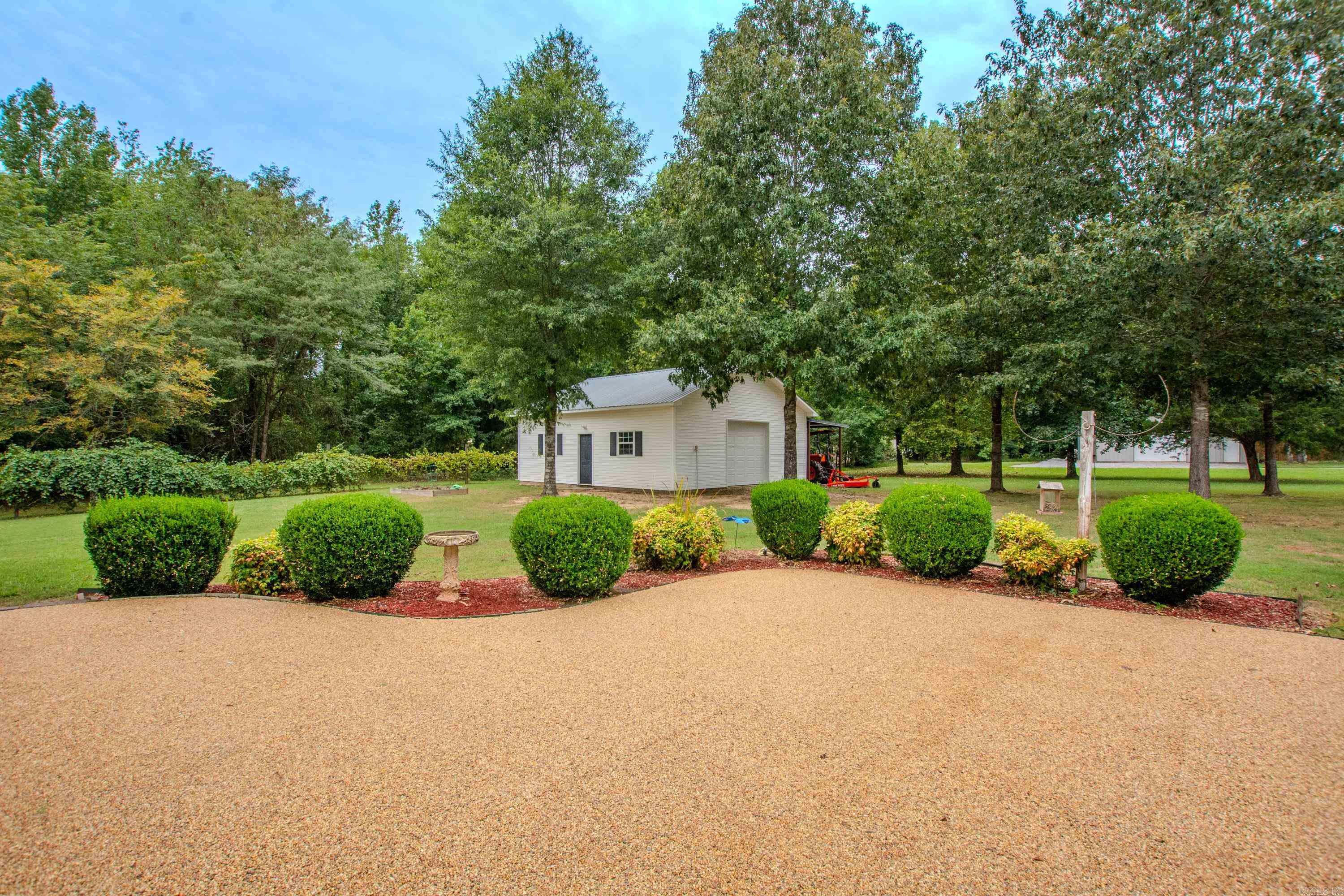Benton, Arkansas, 72019, United States, 4 Bedrooms Bedrooms, ,4 BathroomsBathrooms,Residential,For Sale,1932840