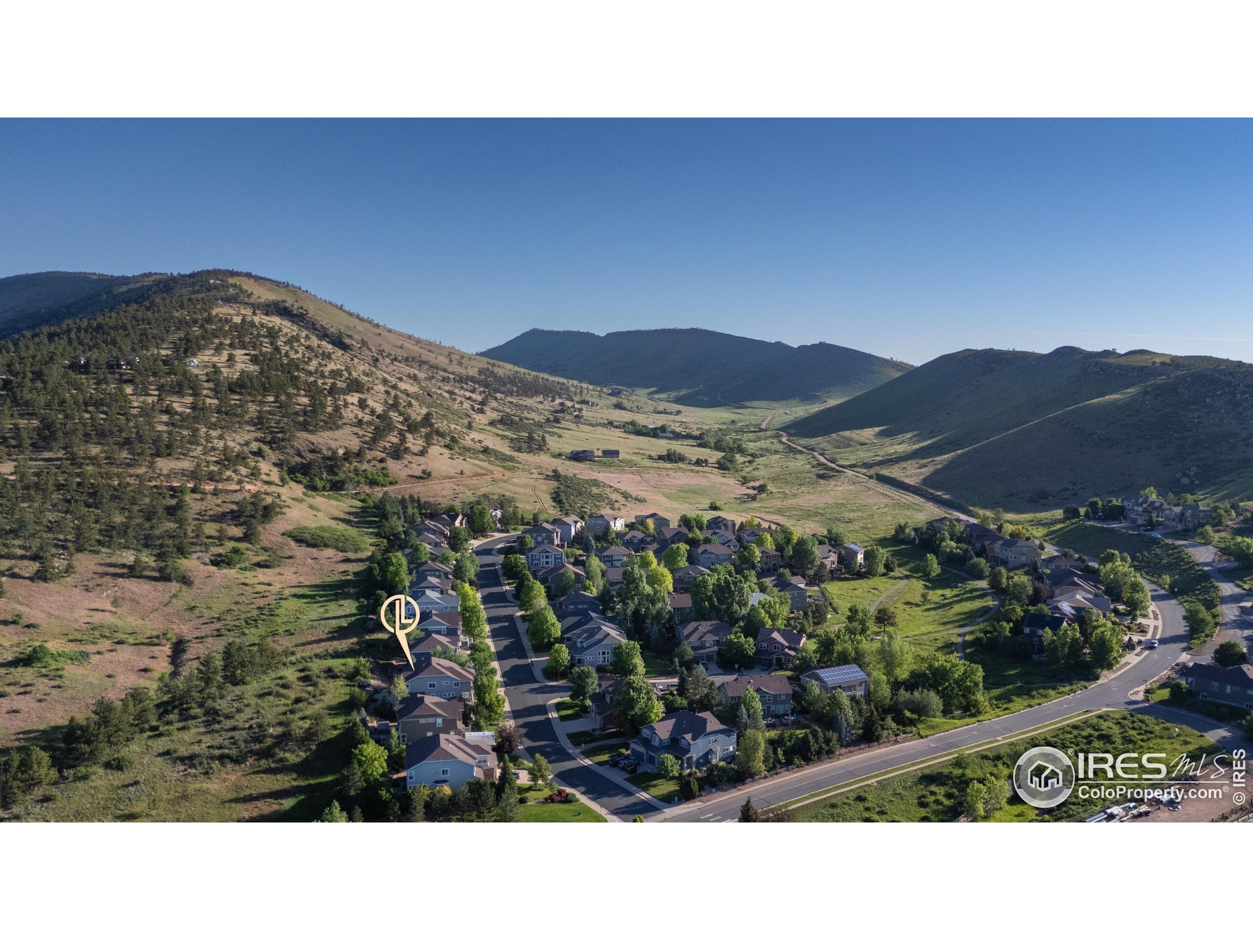 Lyons, Colorado, 80540, United States, 4 Bedrooms Bedrooms, ,3 BathroomsBathrooms,Residential,For Sale,1865994