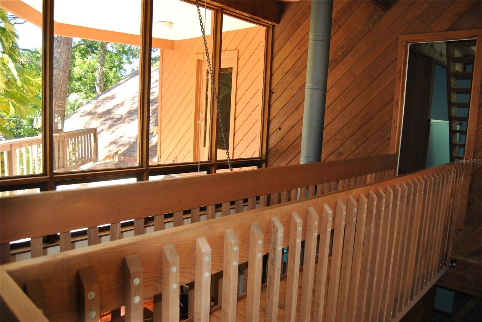 ST PETERSBURG, Florida, 33705, United States, 3 Bedrooms Bedrooms, ,3 BathroomsBathrooms,Residential,For Sale,1977227