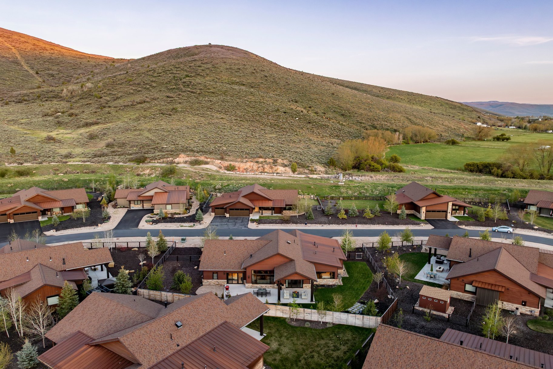  Summit Rambler At High Star Ranch With 3 Car Garage And Expansive Views - 物件實景