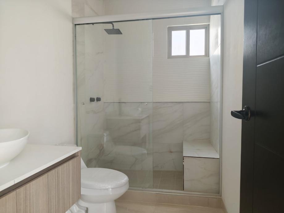 Torreón, Coahuila de Zaragoza, 27023, Mexico, 3 Bedrooms Bedrooms, ,2 BathroomsBathrooms,Residential,For Sale,1821052