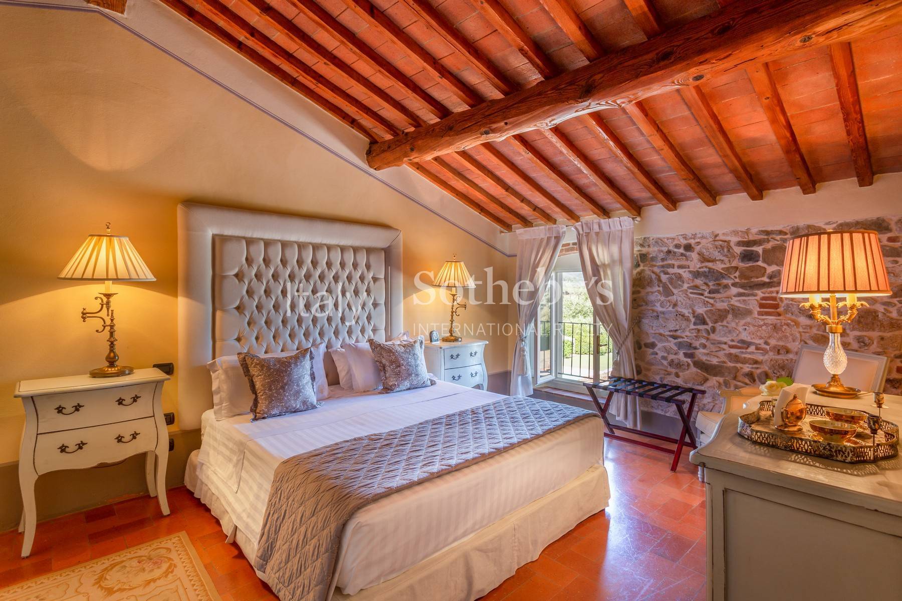  Prestigious luxury villa between Forte dei Marmi and Florence - 物件實景
