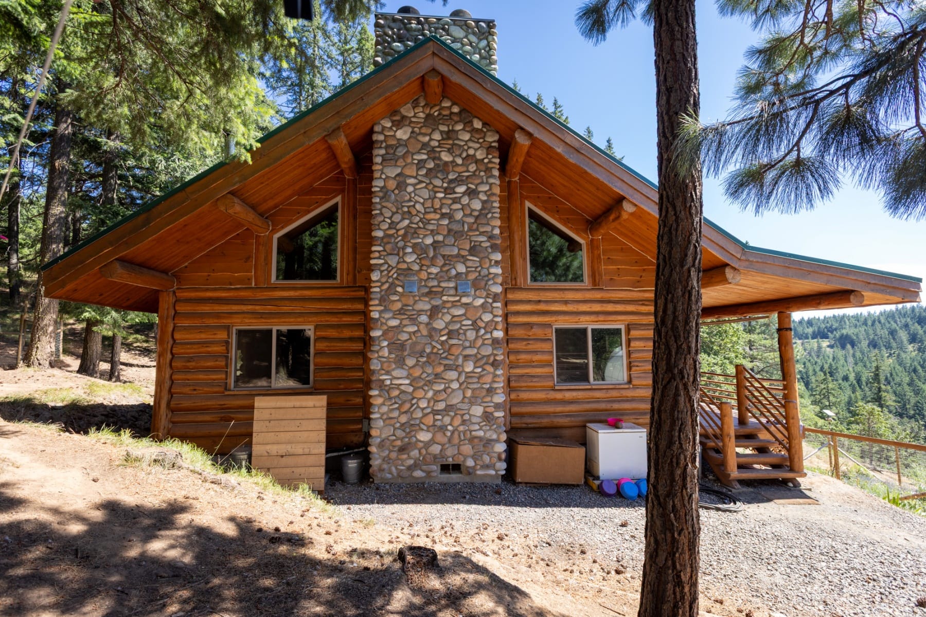  82 MEADOWS LOOP Lyle, WA 98635 - 物件實景