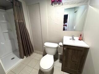 Ann Arbor, Michigan, 48103, United States, 3 Bedrooms Bedrooms, ,2 BathroomsBathrooms,Residential,For Sale,1944863