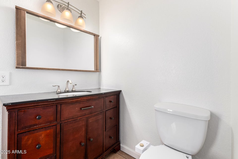 Mesa, Arizona, 85203, United States, 4 Bedrooms Bedrooms, ,3 BathroomsBathrooms,Residential,For Sale,2001471