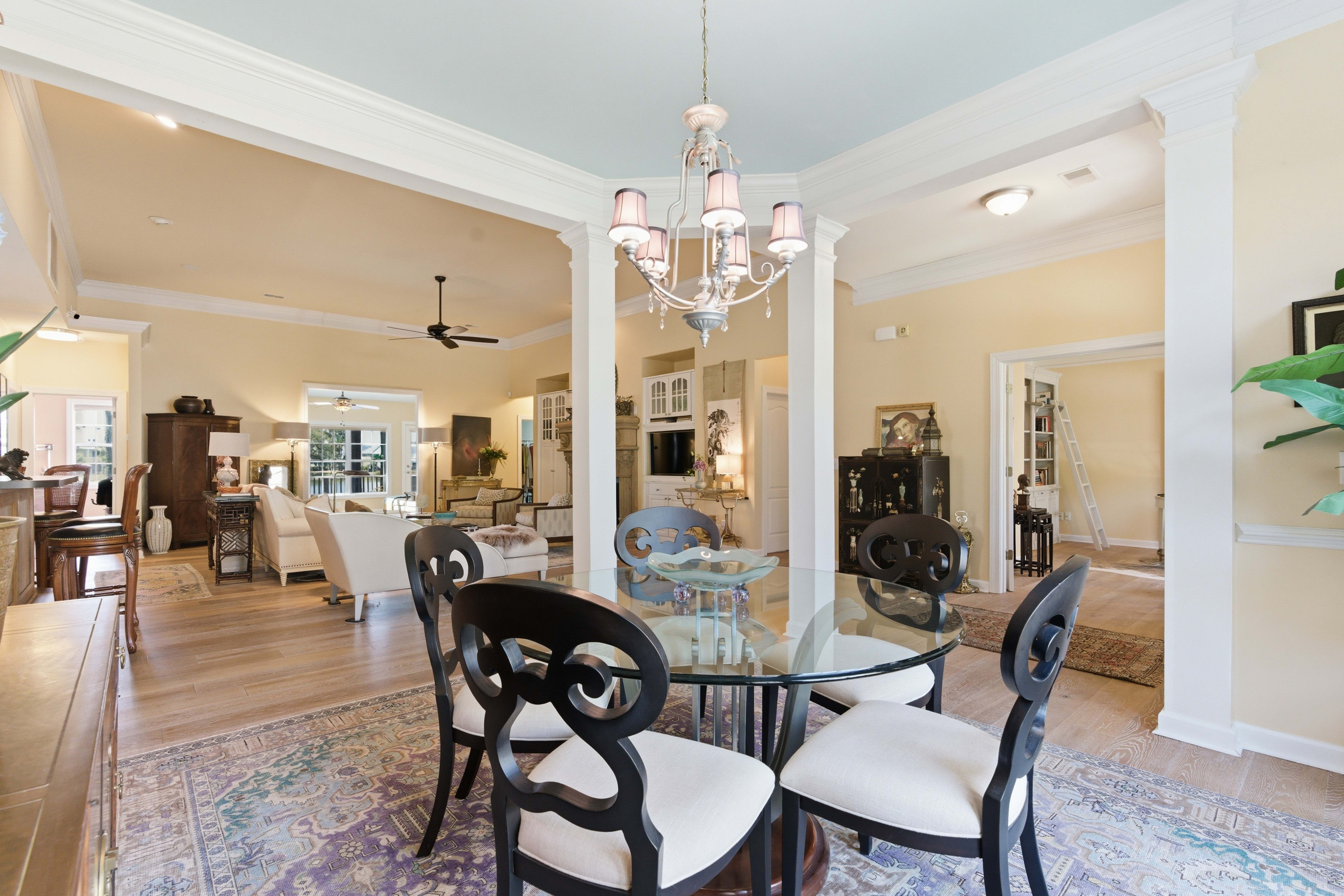  1596 Oakhurst Drive - 物件實景