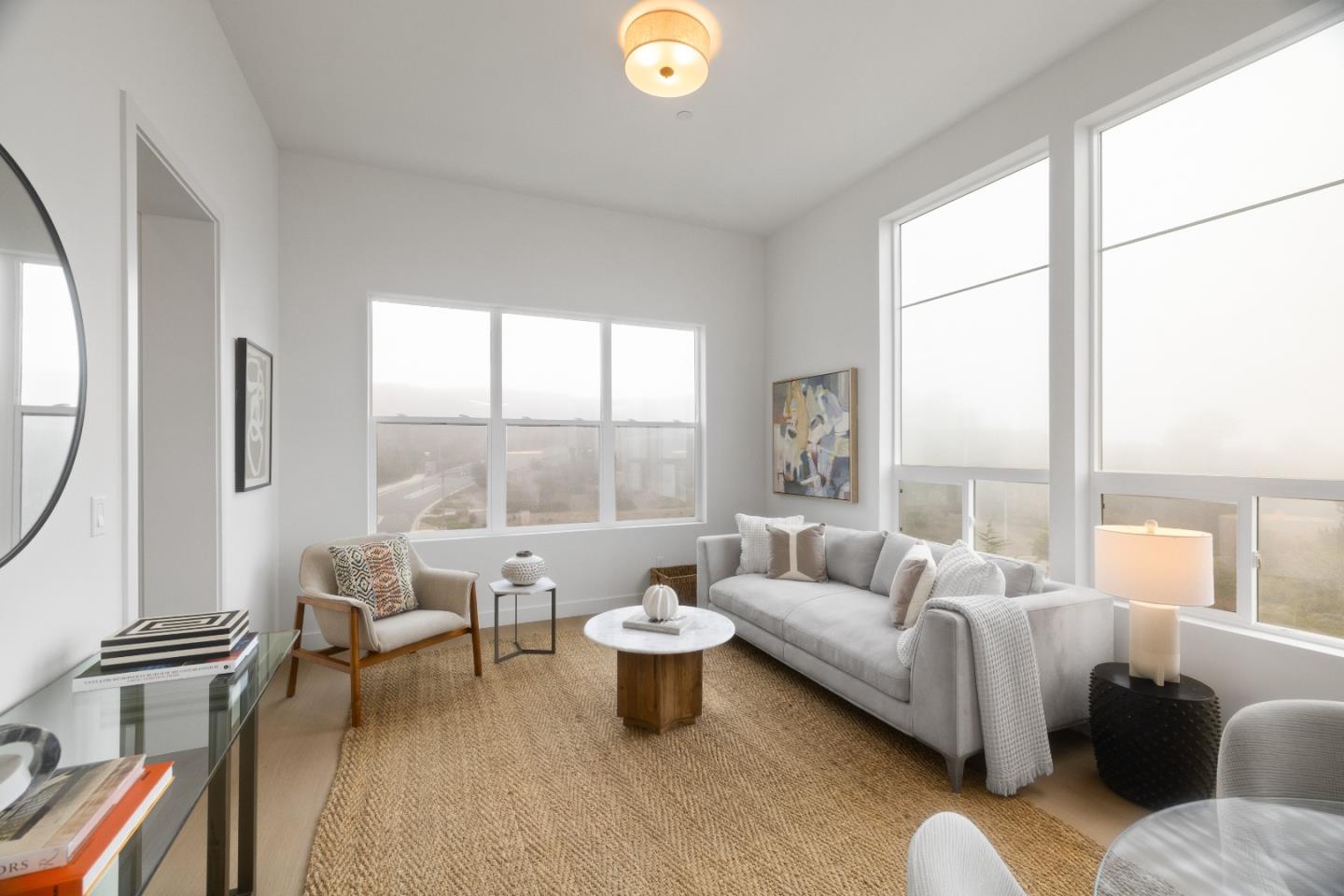 Pacifica, California, 94044, United States, 2 Bedrooms Bedrooms, ,3 BathroomsBathrooms,Residential,For Sale,1989147