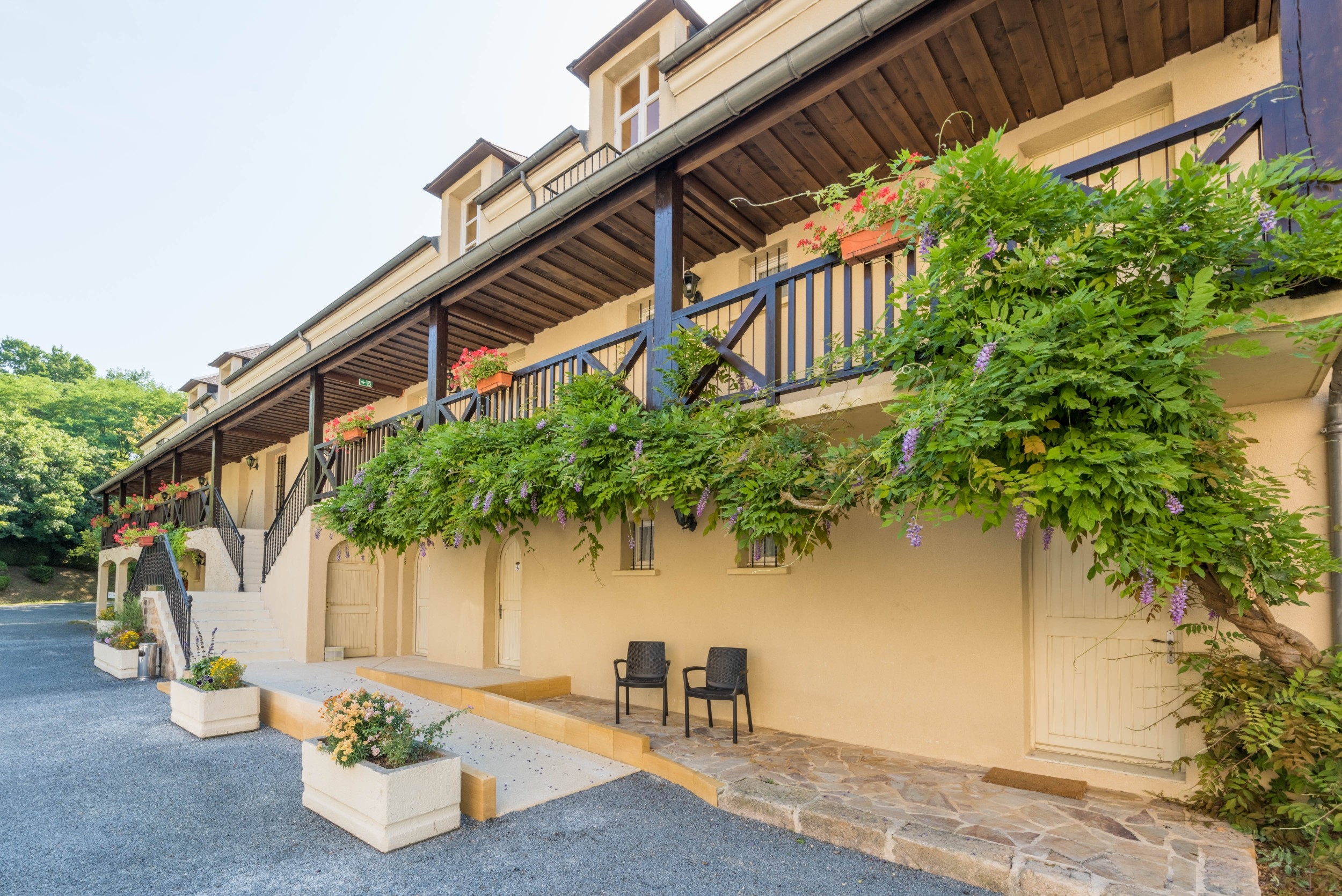  Place dedicated to reception or shared housing at 15 minutes walk from amenitie… - 物件實景
