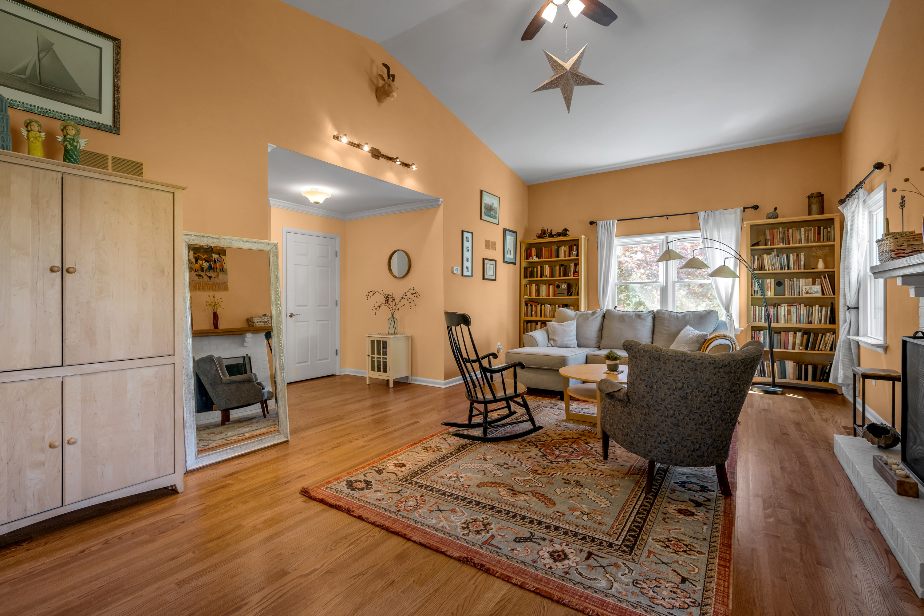  221 Greenbriar Road - 物件實景