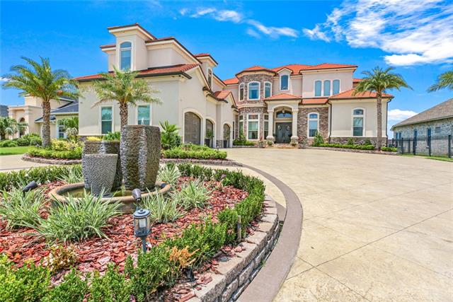2033 S LAKESHORE Boulevard, Slidell, Louisiana, 70461, United States, 5 Bedrooms Bedrooms, ,6 BathroomsBathrooms,Residential,For Sale,2033 S LAKESHORE Boulevard,1008626