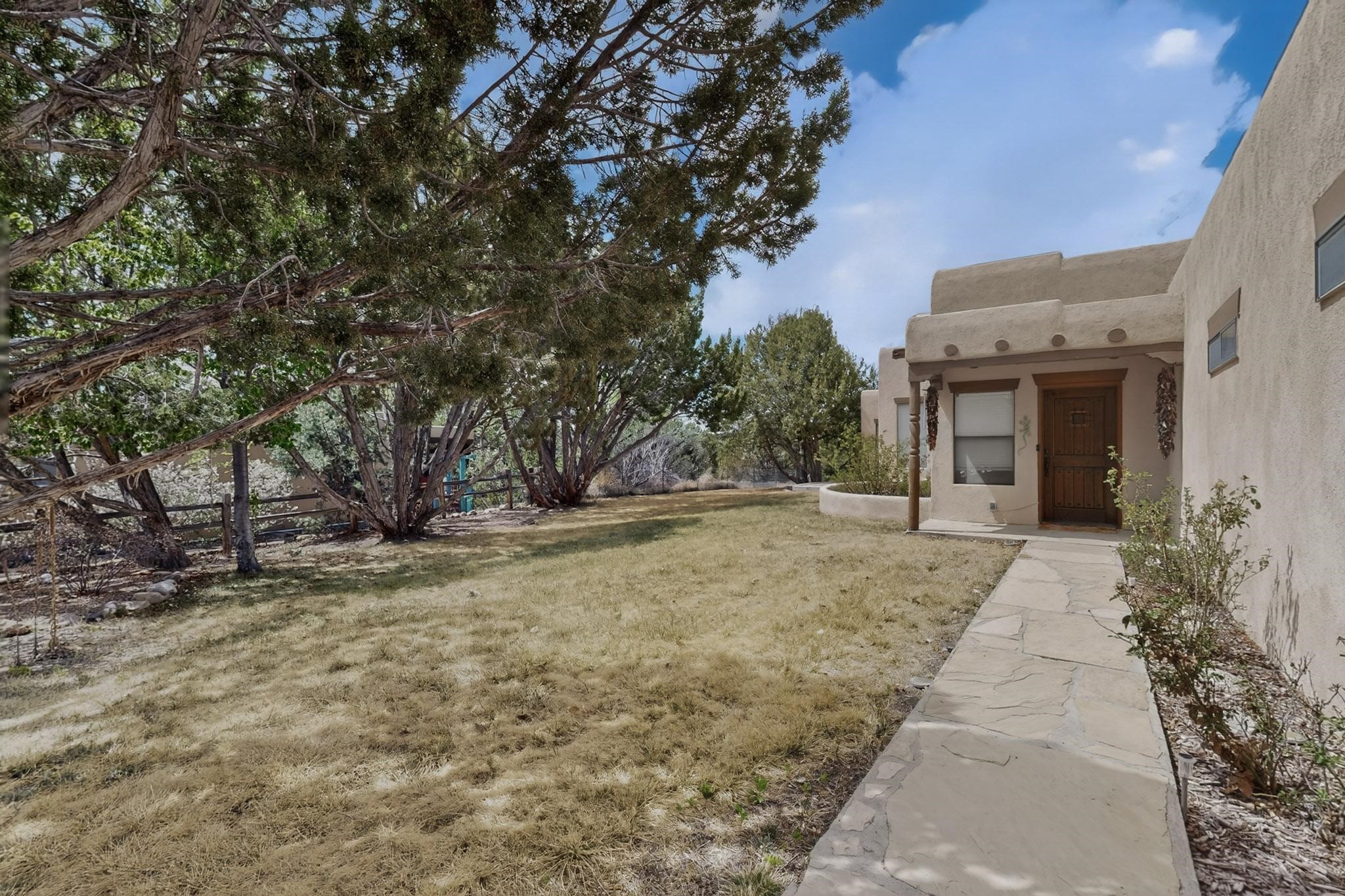  6516 Horseshoe Drive - 物件實景