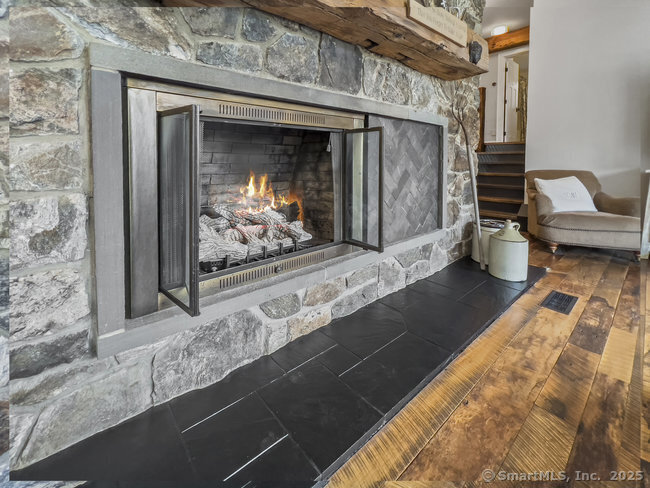 New Fairfield, Connecticut, 06812, United States, 4 Bedrooms Bedrooms, ,4 BathroomsBathrooms,Residential,For Sale,1837226
