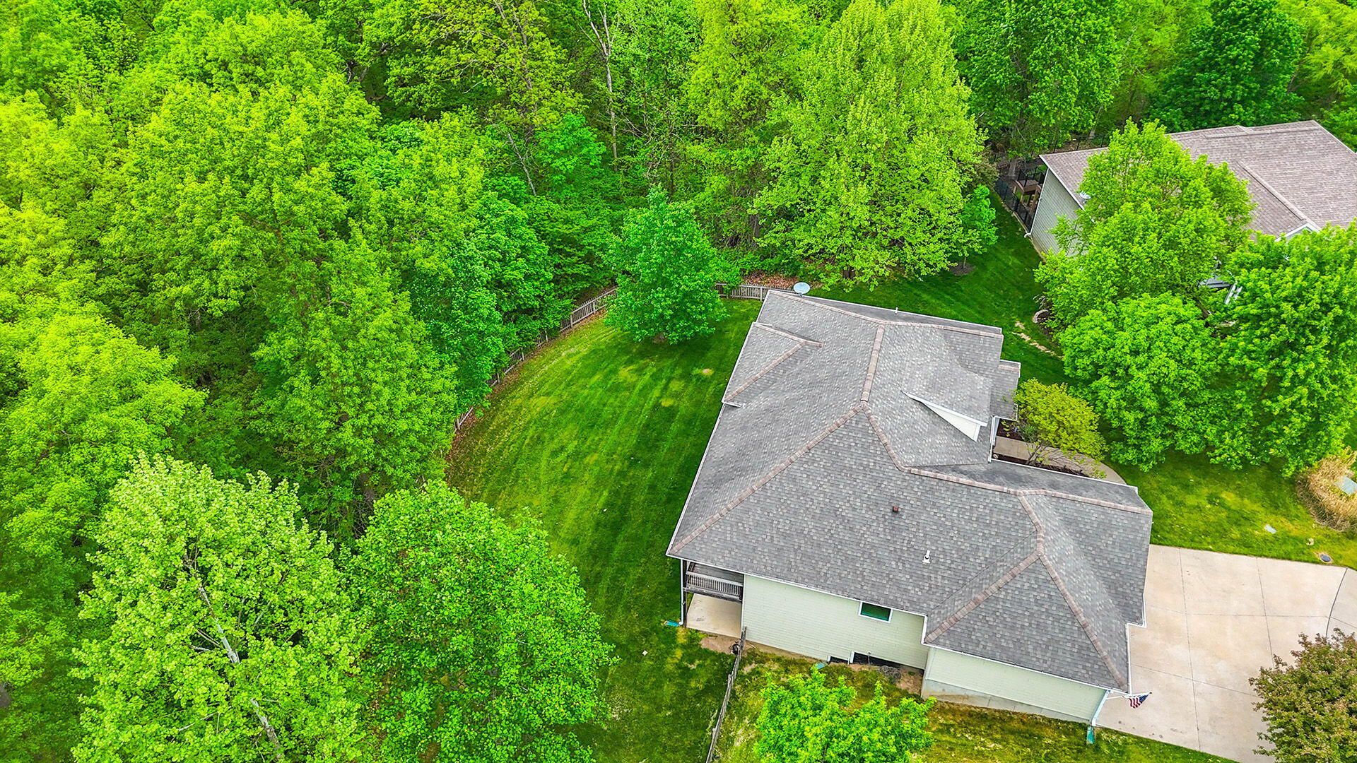 COLUMBIA, Missouri, 65203, United States, 5 Bedrooms Bedrooms, ,3 BathroomsBathrooms,Residential,For Sale,2023724