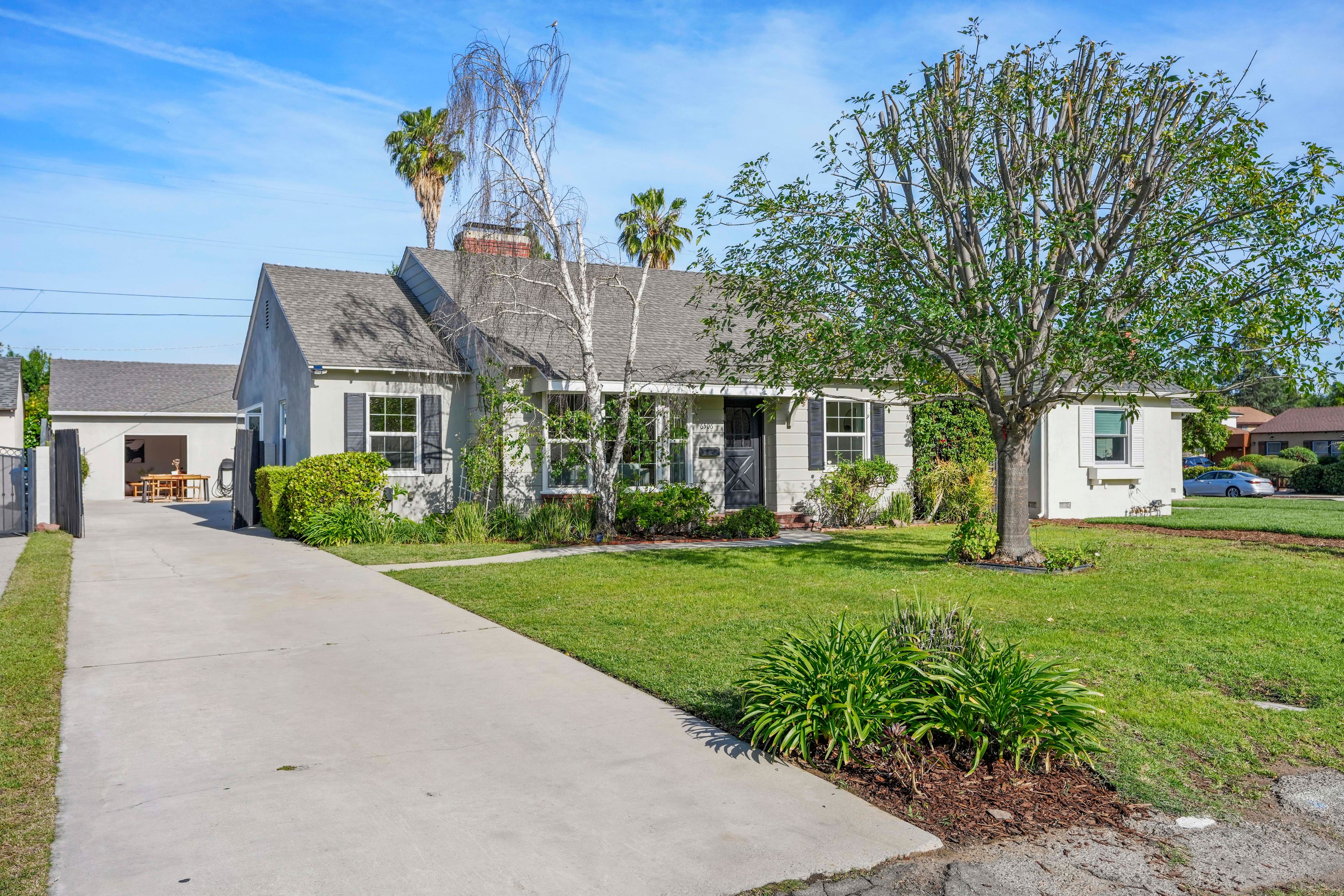  6506 Colbath Avenue - 物件實景