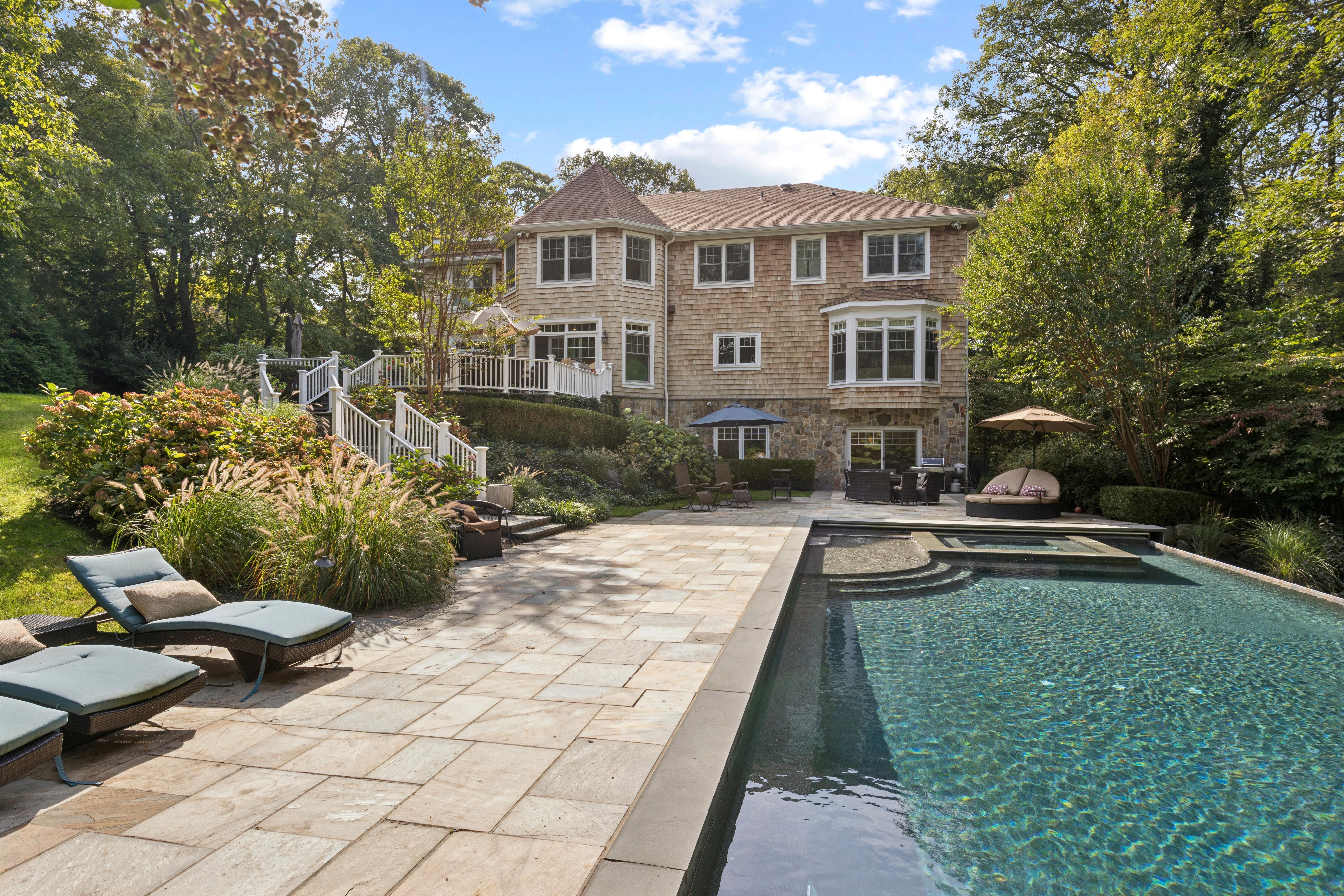  1184 Cove Edge Road, Oyster Bay Cove, NY, 11791 - 物件實景