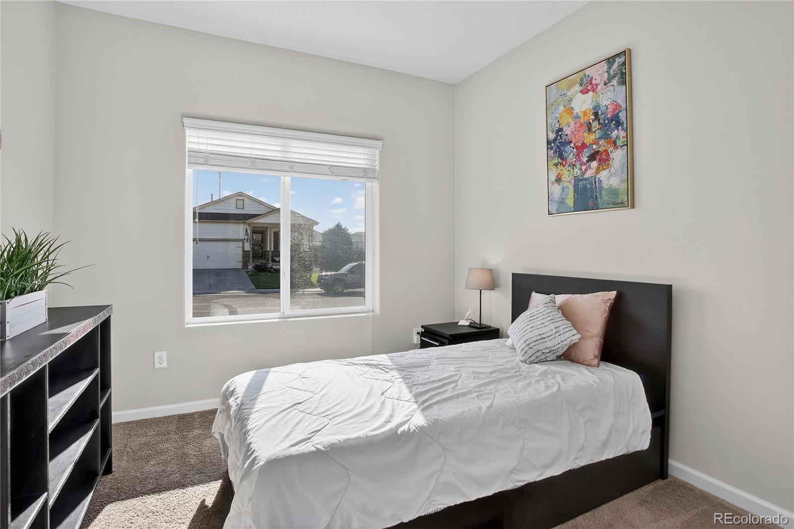 Dacono, Colorado, 80514, United States, 3 Bedrooms Bedrooms, ,2 BathroomsBathrooms,Residential,For Sale,1939654