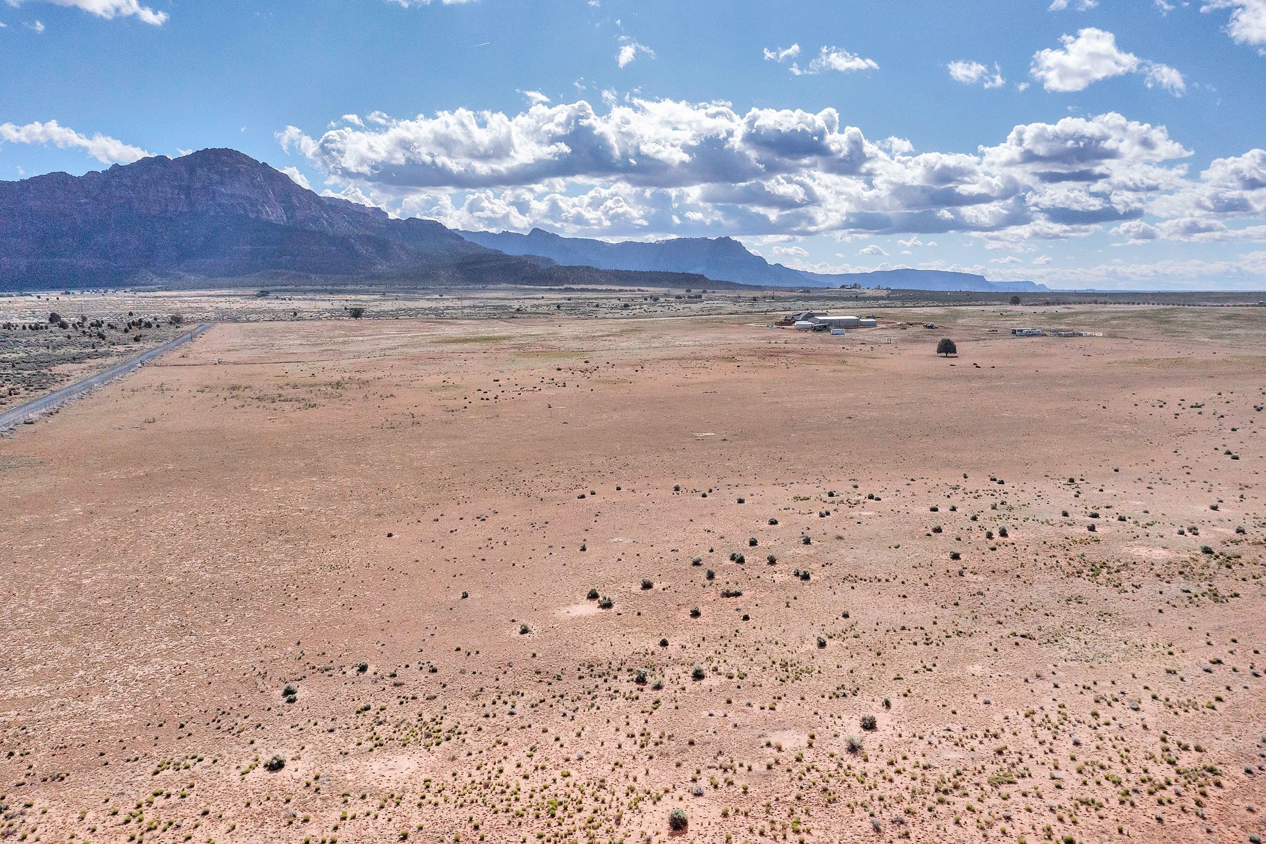  Scenic 5-Acre Retreat With Iconic Southern Utah Views - 物件實景