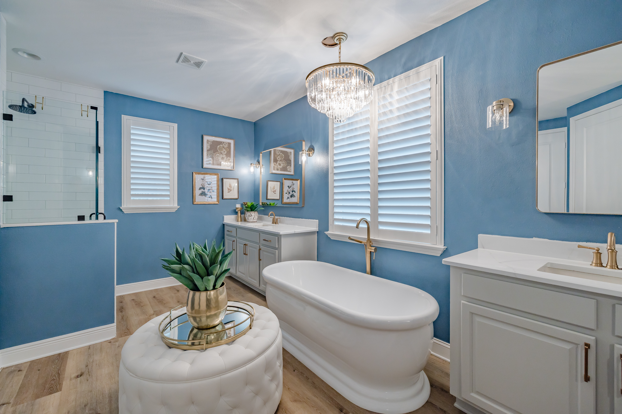 Wesley Chapel, Florida, 33543, United States, 6 Bedrooms Bedrooms, ,5 BathroomsBathrooms,Residential,For Sale,1841577