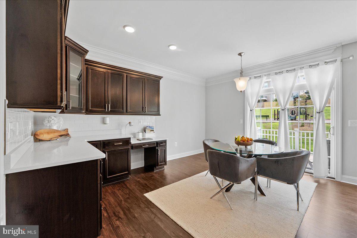 Woodbridge, Virginia, 22193, United States, 3 Bedrooms Bedrooms, ,4 BathroomsBathrooms,Residential,For Sale,1921081