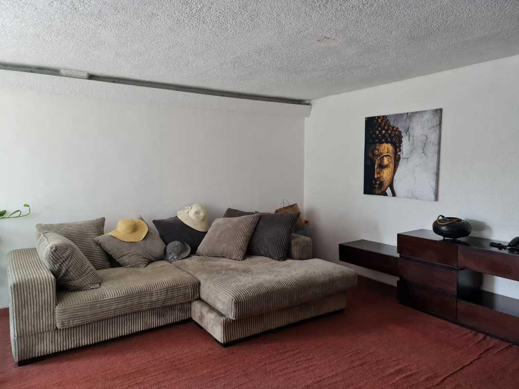 Cto. de las Flores, Naucalpan de Juárez, Estado de México, 53130, Mexico, 3 Bedrooms Bedrooms, ,2 BathroomsBathrooms,Residential,For Sale,Cto. de las Flores,1440763