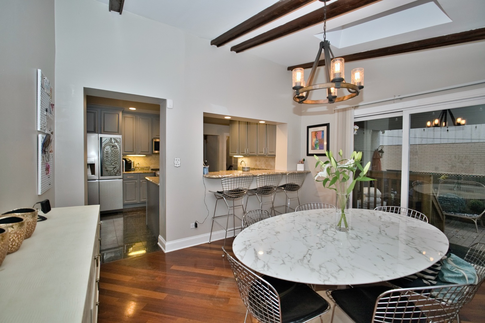 Skokie, Illinois, 60077, United States, 3 Bedrooms Bedrooms, ,4 BathroomsBathrooms,Residential,For Sale,2008583