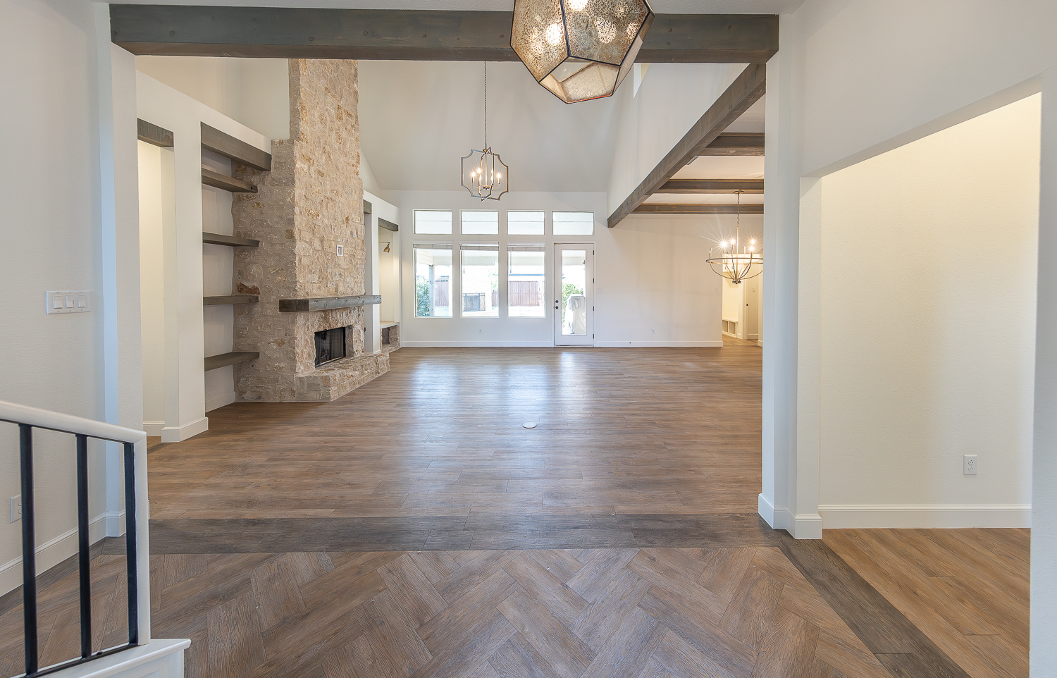 Lubbock, Texas, 79424, United States, 4 Bedrooms Bedrooms, ,4 BathroomsBathrooms,Residential,For Sale,1761130