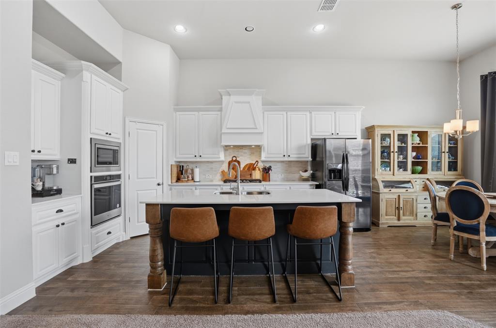Rockwall, Texas, 75087, United States, 5 Bedrooms Bedrooms, ,4 BathroomsBathrooms,Residential,For Sale,2034382