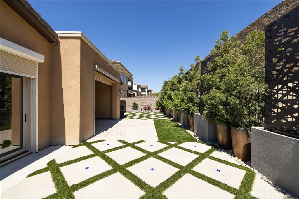 Lake Forest, California, 92679, United States, 5 Bedrooms Bedrooms, ,5 BathroomsBathrooms,Residential,For Sale,2000846