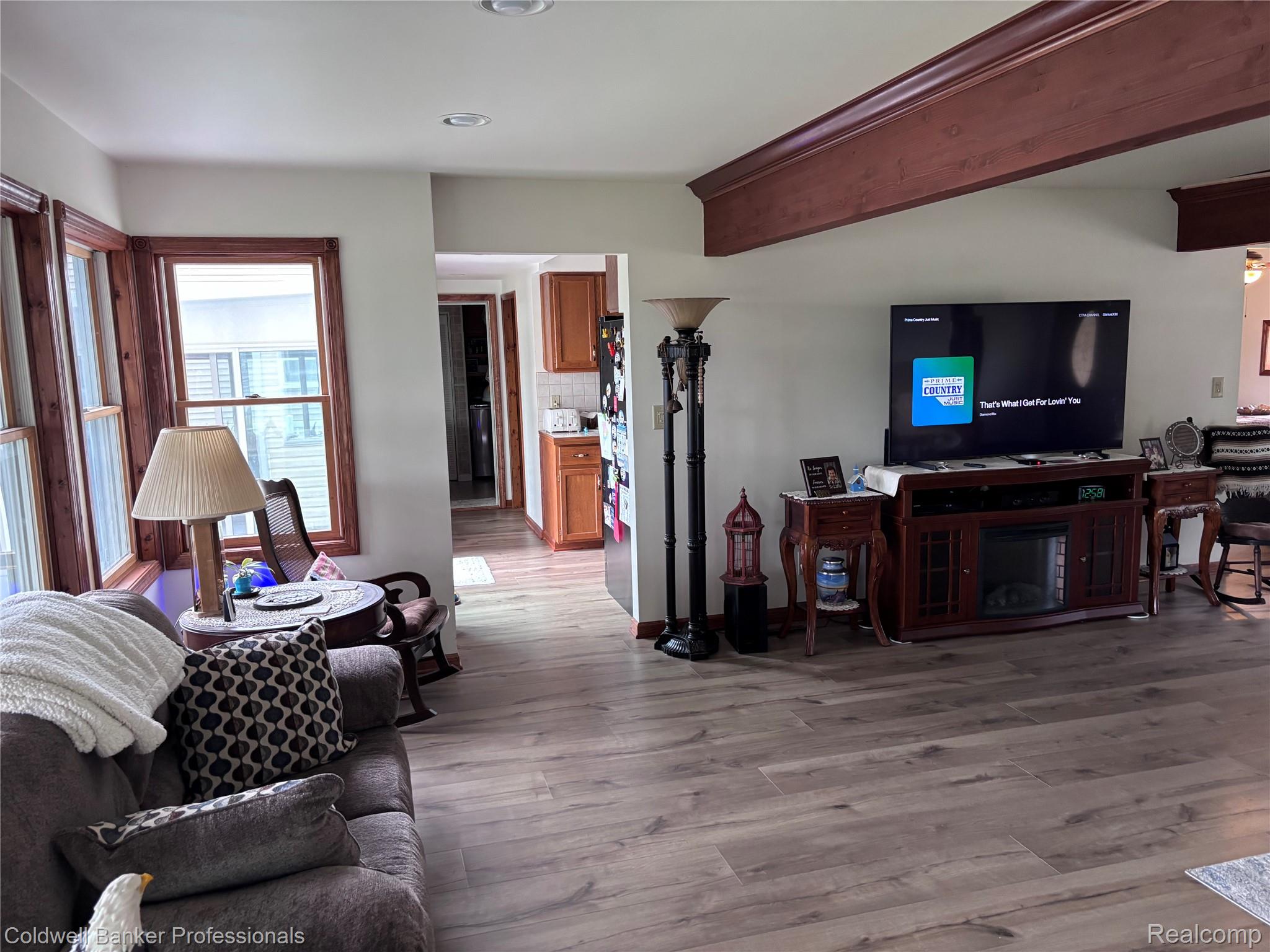 HarrisonTownship, Michigan, 48045, United States, 4 Bedrooms Bedrooms, ,3 BathroomsBathrooms,Residential,For Sale,1896563