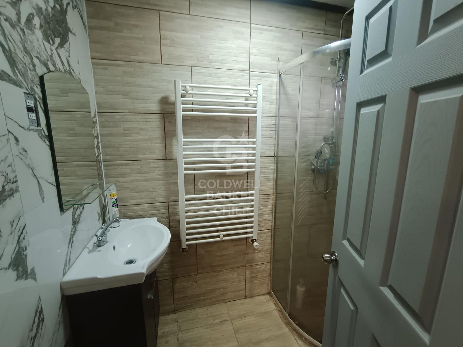 Puerto Varas, Chile, 5 Bedrooms Bedrooms, ,4 BathroomsBathrooms,Residential,For Sale,1934303