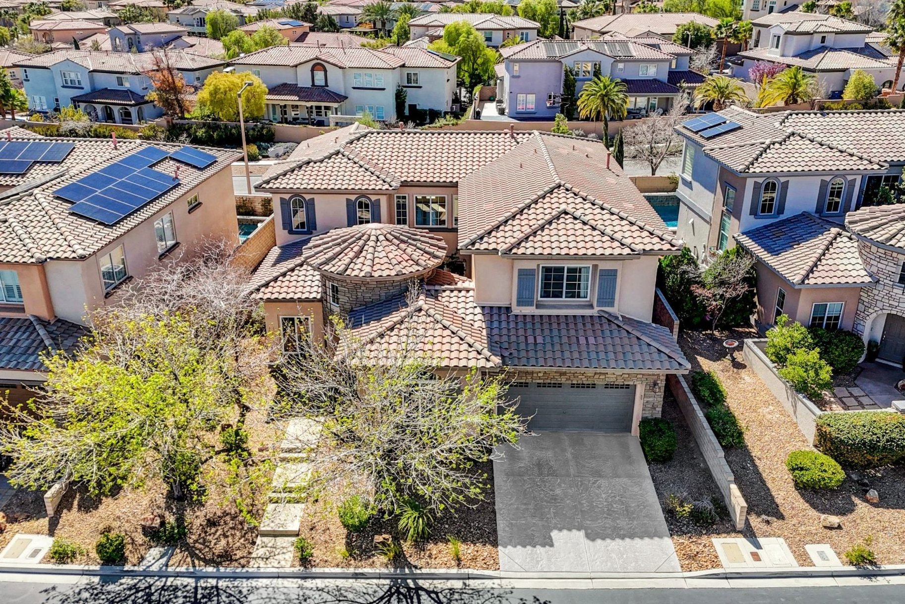  Elegant Toll Brothers Home in Gated Summerlin Community - 物件實景