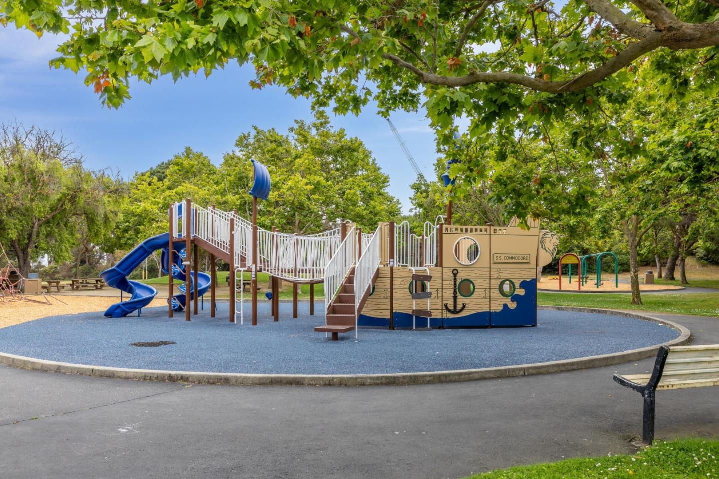 San Bruno, California, 94066, United States, 2 Bedrooms Bedrooms, ,2 BathroomsBathrooms,Residential,For Sale,1856521